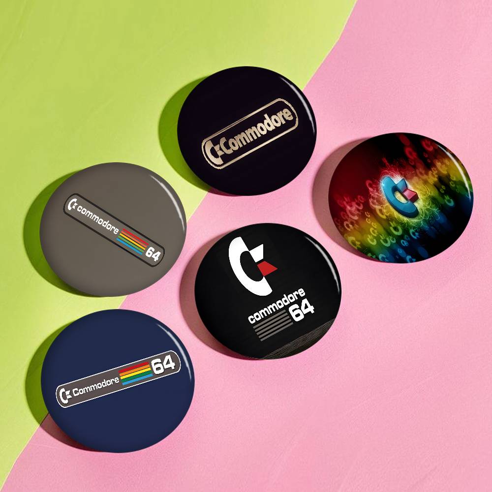 C-Commodore-64 Retro-Tech Anim - đánh giá và giá Tech Accessories Backpack