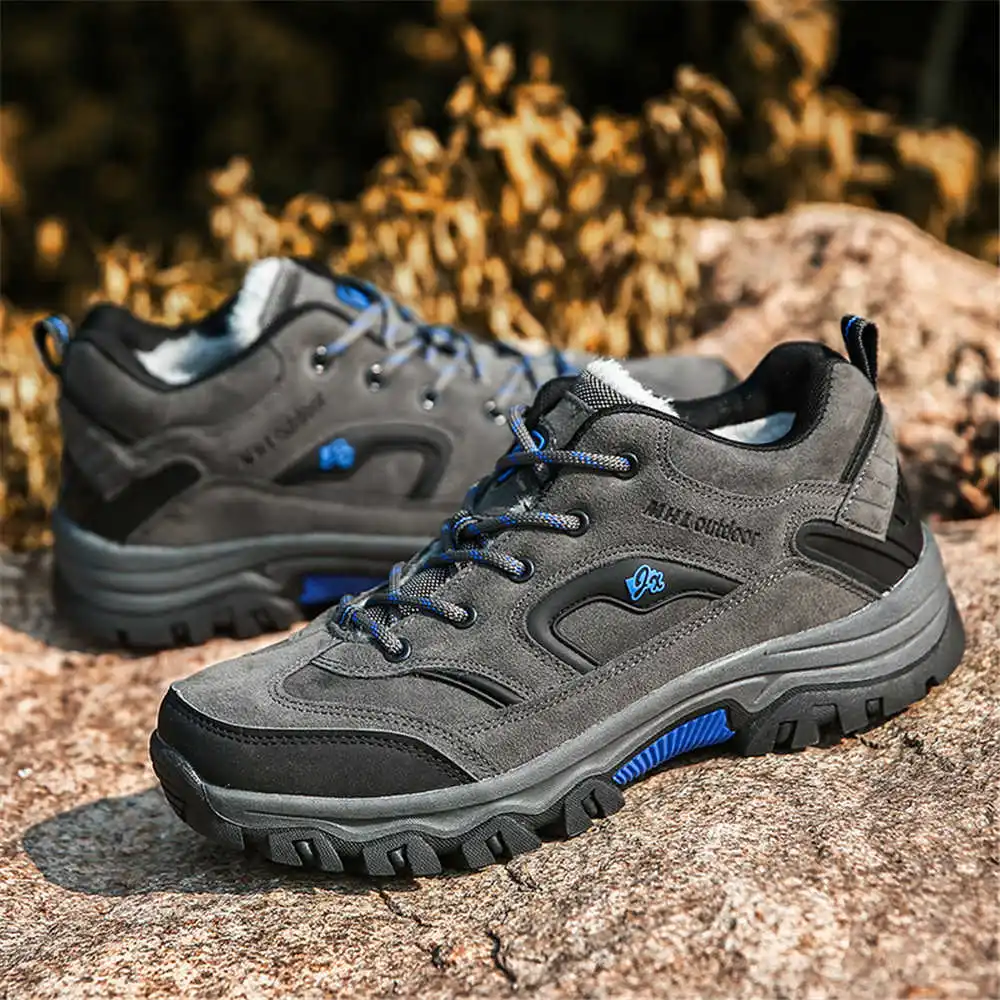 Camp Cotton Hiking Shoes For M - đánh giá và giá Useful Tech Accessories Gifts For Husband